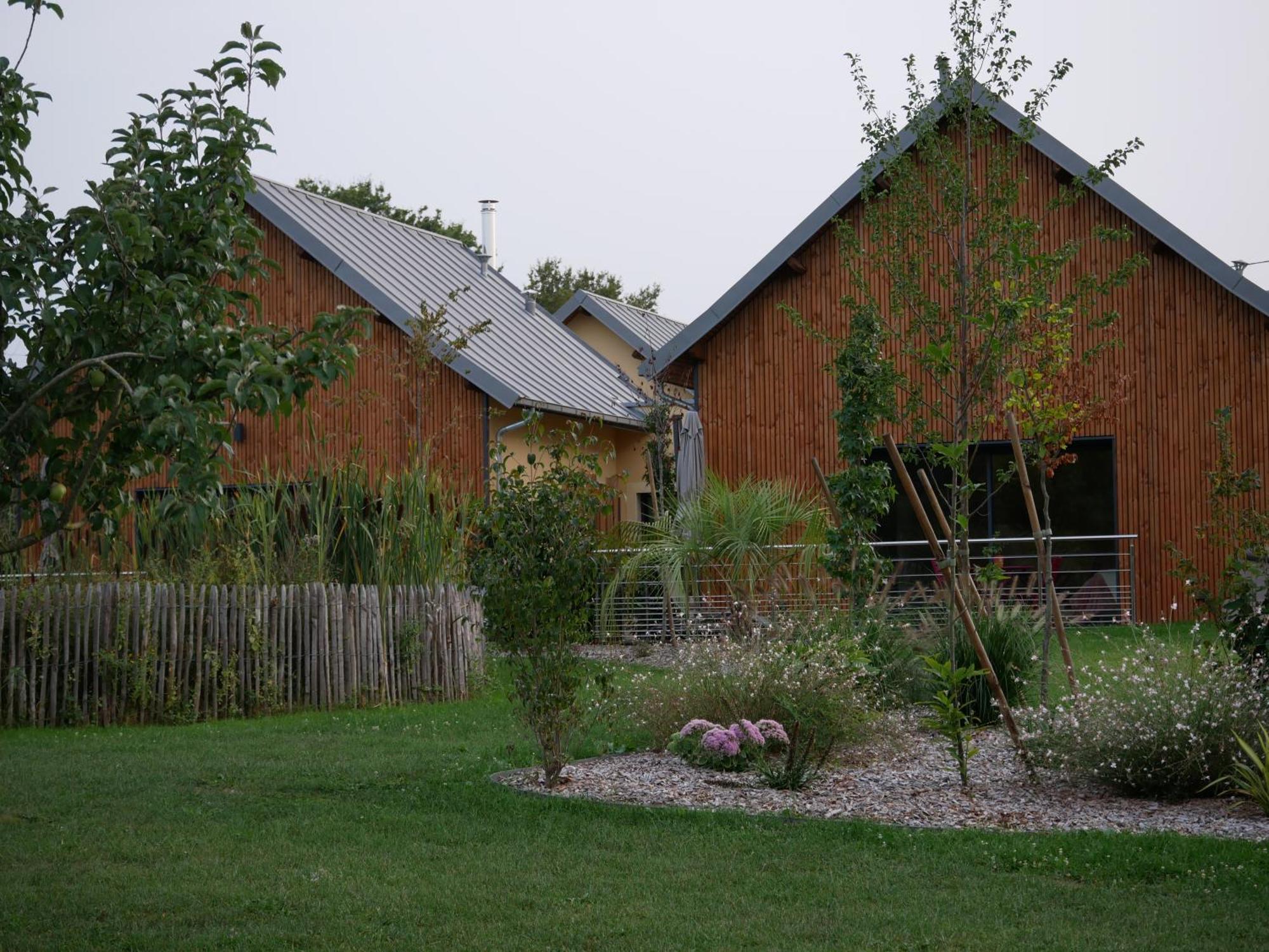 Sol'M Lodges Solesmes  Exterior foto
